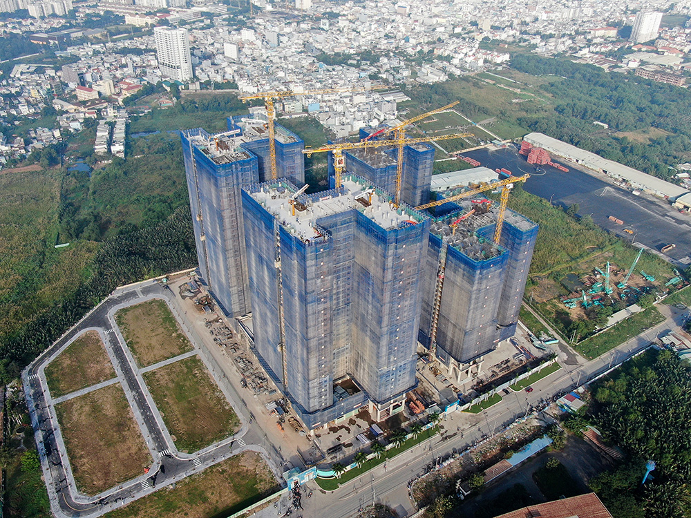 CẤT NÓC DỰ ÁN Q7 SAIGON RIVERSIDE COMPLEX